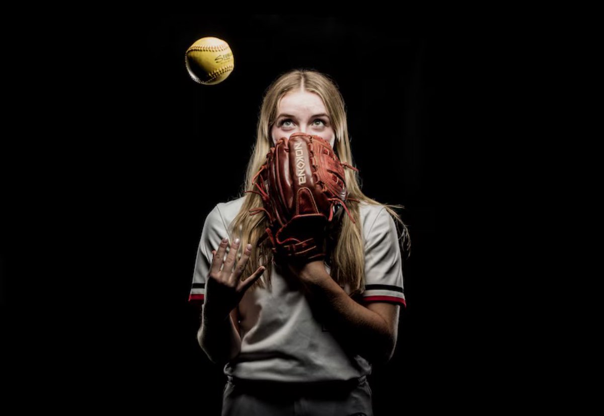 sydney_may81's tweet photo. Thank you @pasports for choosing me for the 2024 Softball Player of the Year! Also, thank you to all my coaches and teammates to get me here!! We’re not done yet! 🥎💪🏼 @GloryGuy99 @FordhamSoftball https://t.co/JaKBvjb1zW