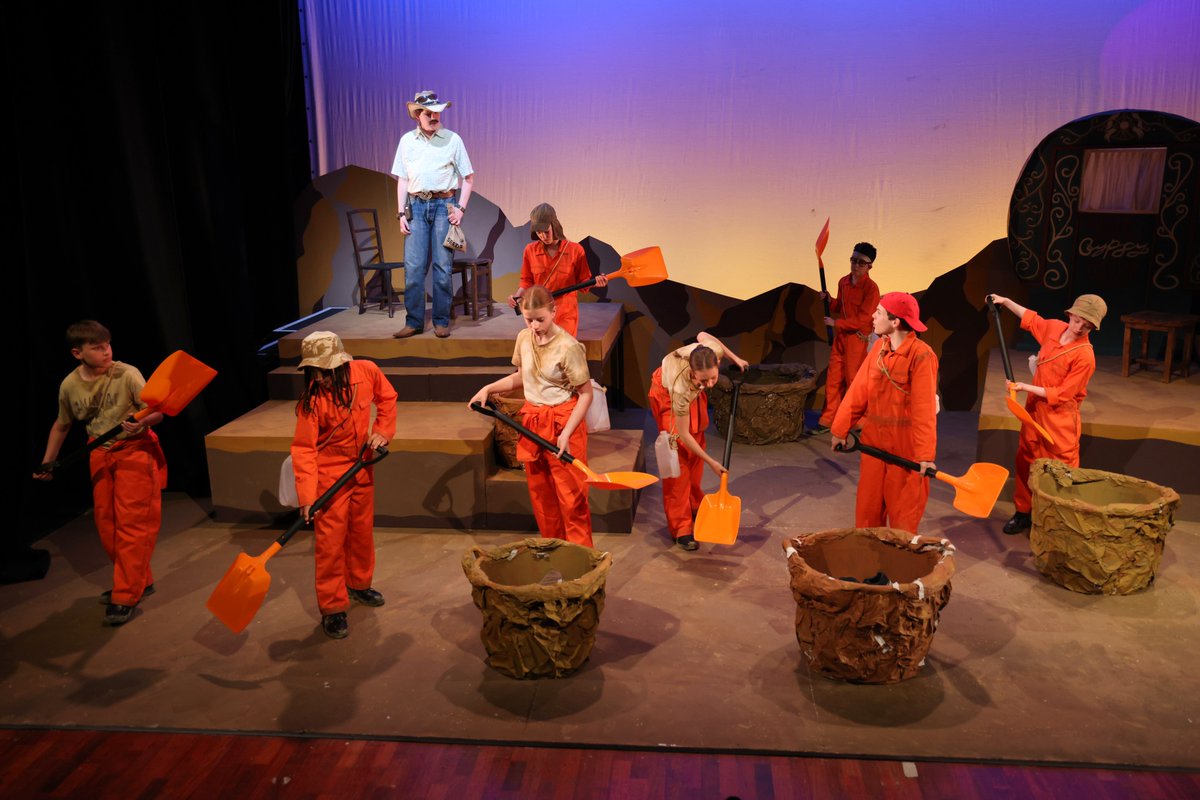 Only two nights left to see 'Holes' our Junior School Play! Tickets are selling fast. Click here to reserve your space➡️trybooking.com/uk/events/land…? @KGSheadmaster @KGS_Drama #ThisIsKGS