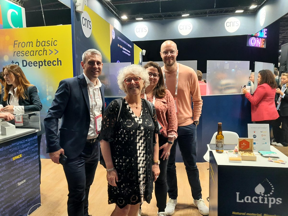 Pulsalys's tweet photo. 🌟 Allez rencontrer nos startups du 22 au 25 mai 2024 à @VivaTech
💎 Des pépites dans tous les domaines : @LACTIPS_SA, @HEPHAISTOSPhar1, #Mecaware, @Alice__Bob, @TheQACompany, @Safehear_, Stackease, So Sponge, @MSInsight_fr, @SuperConnectr_, Bon Vivant et plein d'autres... 🚀 https://t.co/Z5TTOwJqPr
