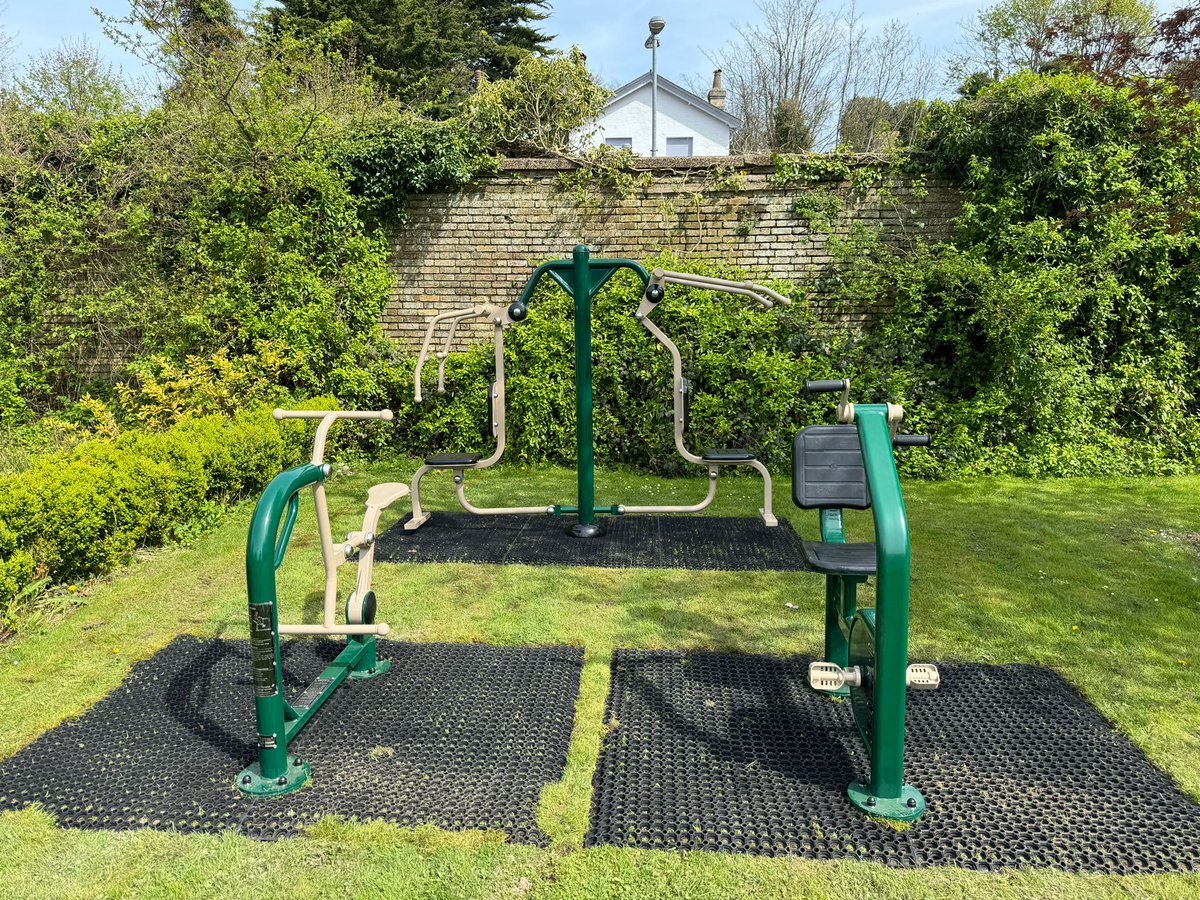 FA_Fitness's tweet image. We were delighted to install a brand-new #outdoorgym for Channels and Choices, a centre of excellence in specialist therapeutic care for children. #freshairfitness #exerciseisfun