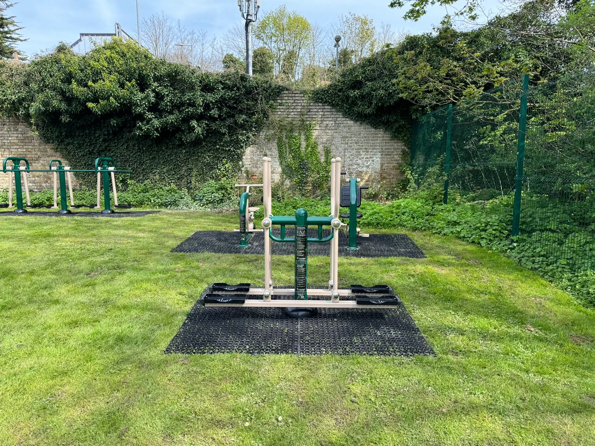 FA_Fitness's tweet image. We were delighted to install a brand-new #outdoorgym for Channels and Choices, a centre of excellence in specialist therapeutic care for children. #freshairfitness #exerciseisfun