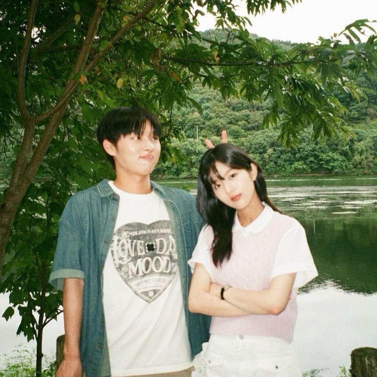 choi hyunwook as ha yichan and shin eunsoo as yoon cheongah in twinkling watermelon