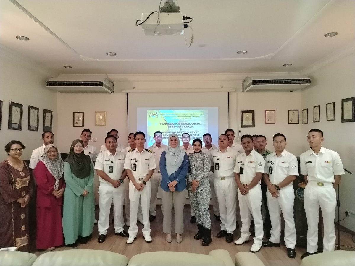 Stesen Komunikasi TLDM Sitiawan (SKS) tweet media