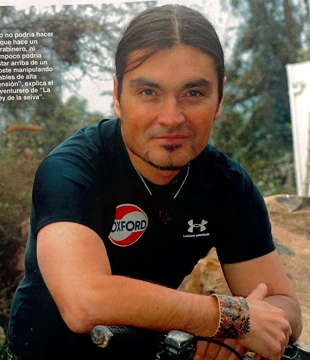 gondan06's tweet photo. Descansa en paz Claudio Iturra

Un ejemplo de hombre que viajo a millones de países pobres a ver como vivían los pobres https://t.co/VzbKQBytJR