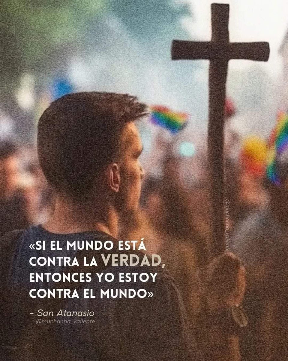 Hay que tener mucho cuidado cuando se habla de la palabra "obediencia".  Nadie duda de que haya que obedecer, pero como dice San Pedro: hay que obedecer a DIOS ANTES QUE A LOS HOMBRES (Hechos 5, 29-31)

La obediencia NO ES CIEGA. Si leyéramos a Santo Tomas de Aquino,