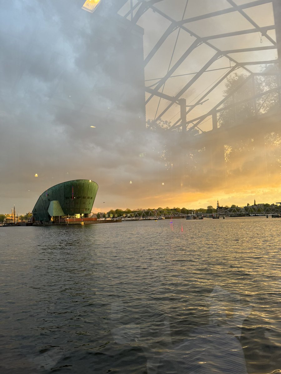 Loving being back in Amsterdam- dinner at Mediamatic vegan restaurant was great - amazing views of the #Nemo