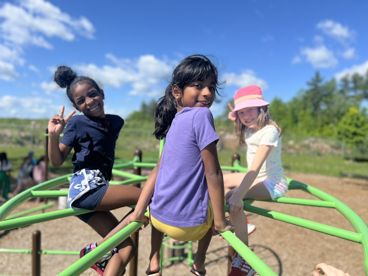 ms_ureteach tweet media