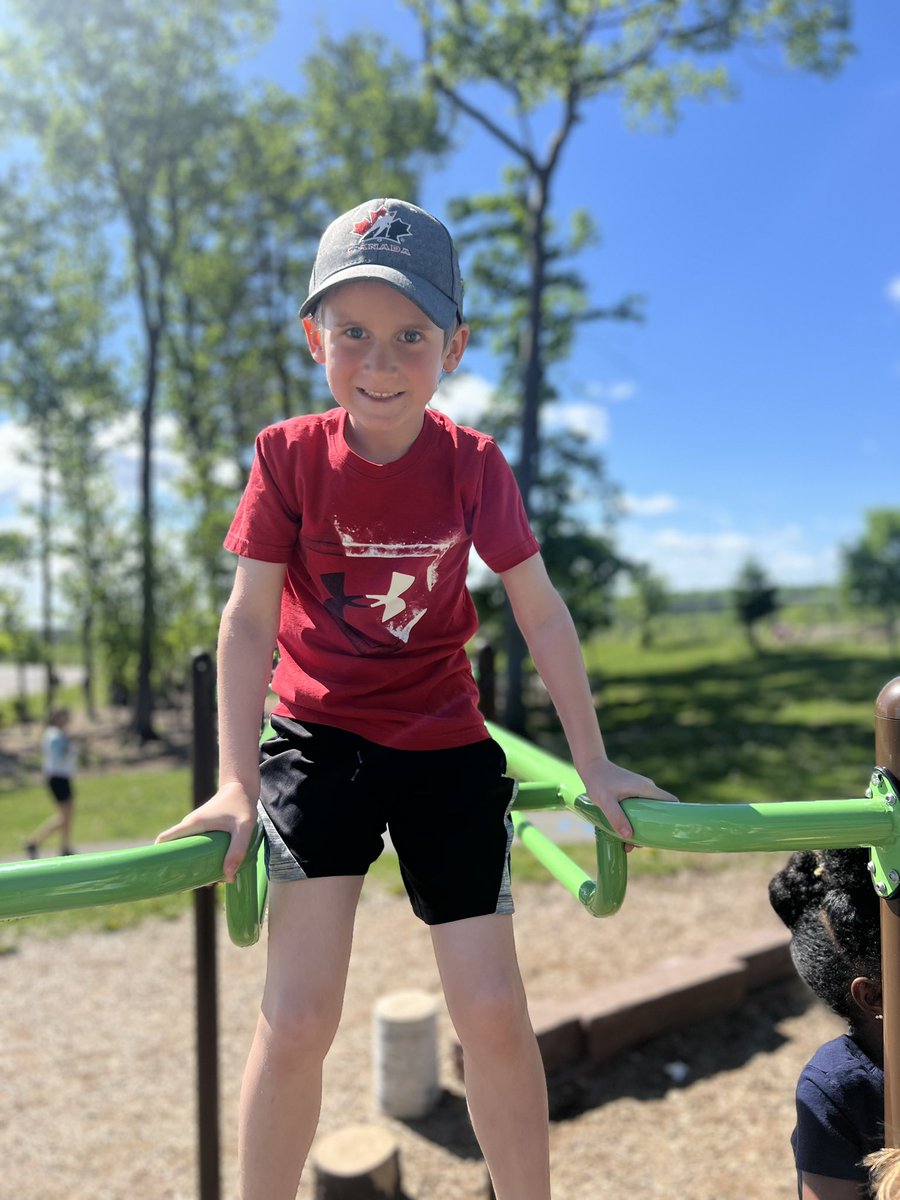 ms_ureteach tweet media