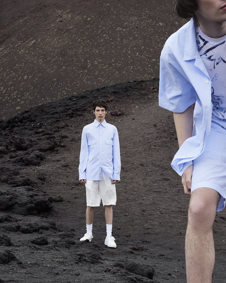 paulandshark's tweet photo. Our Spring Summer collection 2024 is featured in The Collector Magazine issue No. 12, The Dreamers.

Photo Ryan Simo
Fashion Editor Nicola Pantano

#paulandshark #followtheshark #thecollectormagazine #springsummercollection #SS24 https://t.co/p7s5qg3hji