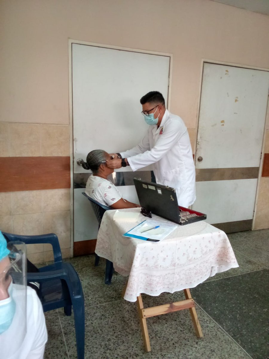 La Colaboración Médica Cubana en Venezuela entrega amor y salud al pueblo venezolano. #CubaPorLaVida #CubaCoopera #40AniversarioUCCM <a href="/Cdi_Urbina/">CDI La Urbina Estado Miranda</a> <a href="/cubacooperaven/">Misión Médica Cubana en Venezuela</a> <a href="/CubaMir_Ven/">Cooperación Médica Estado Miranda</a> <a href="/MINSAPCuba/">Ministerio de Salud Pública de Cuba</a> <a href="/Colaboracionqba/">Unidad Central de Cooperación Médica 🇨🇺</a> <a href="/japortalmiranda/">José Angel Portal Miranda</a>