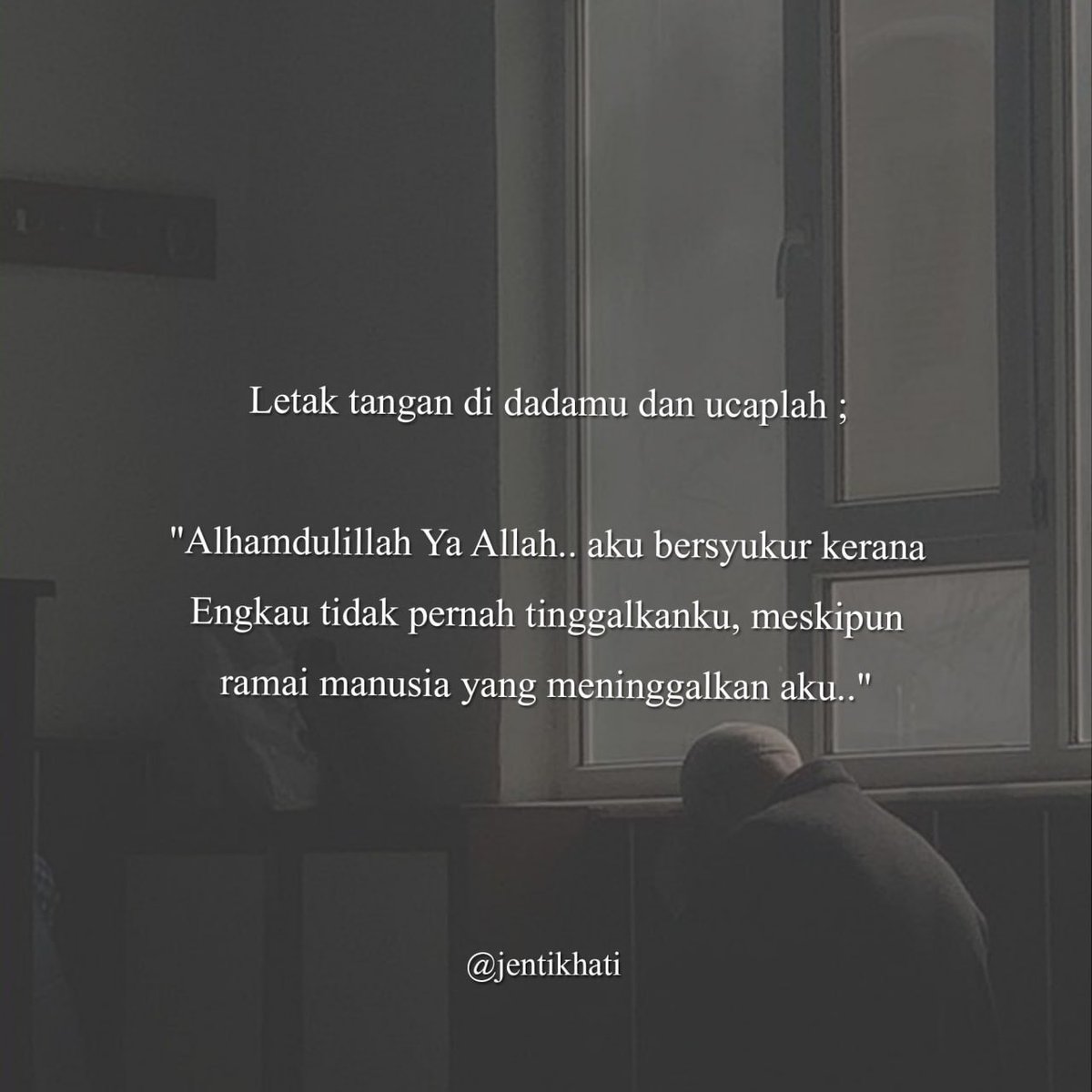 jentikhati's tweet photo. Manusia akan datang bila dia perlukan sesuatu. Dan akan pergi bila kita tiada apa-apa. Tapi beruntunglah kerana Allah tetap ada bersama walau kita pernah meninggalkanNya saat senang. https://t.co/vKDd3xZ0XV