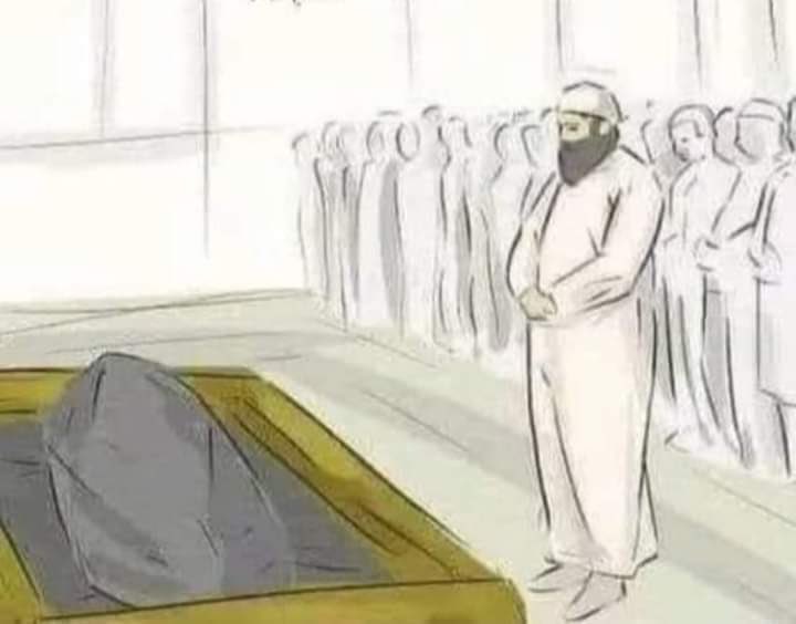 BBPP3M's tweet photo. الكثير من الناس لا يعرف ما يقال في صلاة الجنازة
معلومة مهمة جدا للفائدة
التكبيرة_الاولى     :  ..قراءة سورة الفاتحة                                   { ﷽ }
 ۞ الْحَمْدُ لِلَّهِ رَب��ّ الْعَالَمِينَ ۞ الرَّحْمَنِ الرَّحِيمِ۞ مَالِكِ يَوْمِ الدِّينِ ۞ إِيَّاكَ نَعْبُدُ وَإِيَّاكَ نَسْتَعِينُ ۞ اهدِنَا الصِّرَاطَ الْمُسْتَقِيمَ ۞ صِرَاطَ الَّذِينَ أَنْعَمْتَ عَلَيْهِمْ غَيْرِ الْمَغْضُوبِ عَلَيْهِمْ وَلاَ الضَّالِّينَ۞
