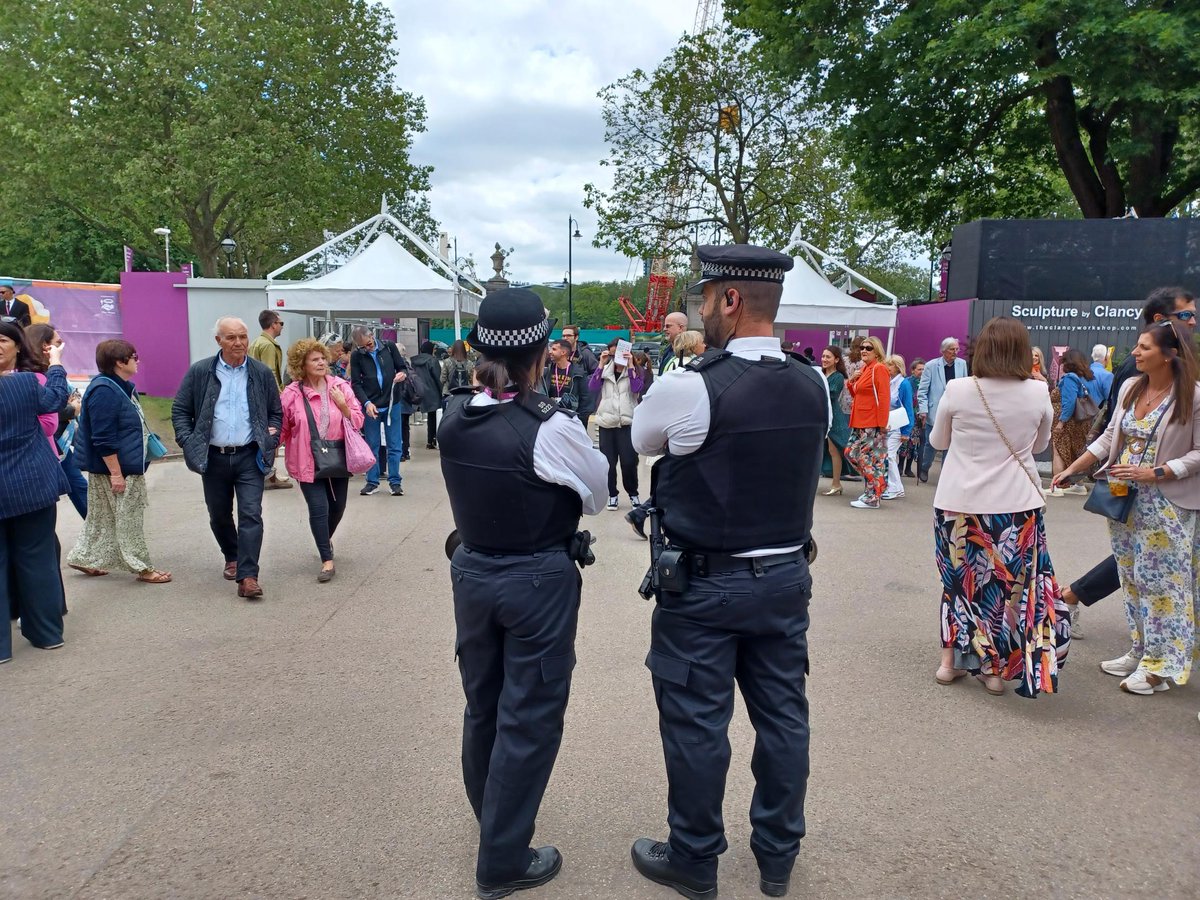 Specially trained #ProjectServator officers are deploying throughout the week @The_RHS Chelsea Flower Show. For more information visit met.police.uk/projectservator.