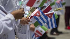 cubacooperaven's tweet photo. · Cuba salva vidas en Venezuela, los colaborados cubanos comprometidos con la salud del pueblo. #40AniversarioUCCM #CubaPorLaVida #CubaCoopera @cubacooperaven @MINSAPCuba @japortalmiranda https://t.co/8CgOjVOO1t