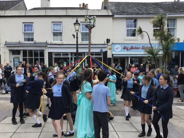 Our May day celebrations were capped off Maypole dancing in the precinct. It was so lovely to see so many members of the community enjoying the sun and dancing!