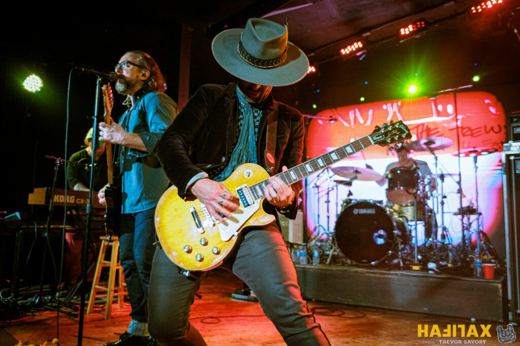 A triumphant return for a band that started out on the East Coast and have become a dominant force in the Canadian music industry. The Trews live in Halifax: halifaxbloggers.ca/hafilax/2024/0… #music #livemusic #review #photos @HAFILAXtweets @thetrews