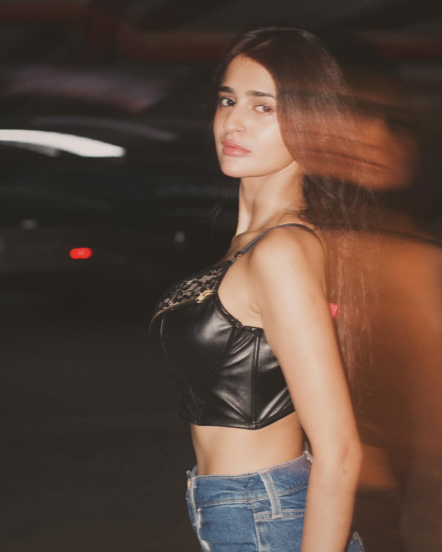 GORfRB9awAAHuJi?format=jpg&name=large