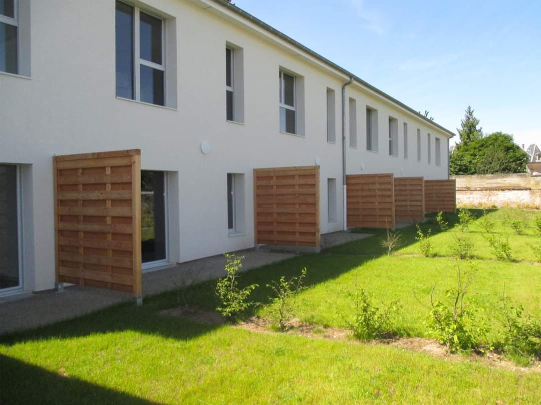 Evolea03's tweet photo. LOCATION
Chaque mois, retrouvez notre sélection de 4 biens disponibles à la location dans l’Allier
🧒👩‍🦳 Sélection spéciale à la résidence intergénérationnelle Bon Pasteur à Moulins
➡ https://t.co/EkDEhnhP5D
Vous êtes intéressé?
📞 04 70 34 34 10
🖱 residence.bonpasteur@evolea.fr https://t.co/1LHaZwVxeH