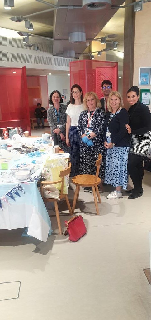 Muffins for <a href="/Mesouk/">Mesothelioma UK</a> in May at Guys Cancer Centre, raising funds for #mesothelioma patients, nearly £500 raised so far! <a href="/Team_HASAG/">HASAG Asbestos Disease Support</a> <a href="/HJrespiratory/">HJ Respiratory</a> <a href="/jellyrachel69/">Rachel Thomas</a>