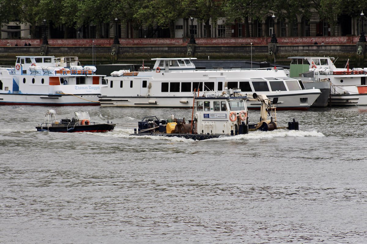 PLA's DRIFTWOOD II with TYBURN in tow.