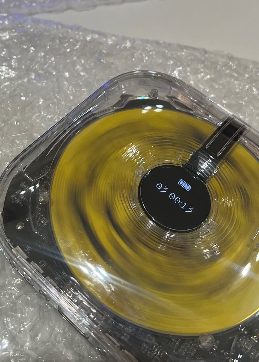 infoaespabr's tweet photo. 🚨 GENTE DO CÉU! Confira novas imagens liberadas pelo diretor do grupo mostrando a versão CD Player de "Armageddon". Eles elevaram toda uma experiência de lançar full album!!

© jowoocheol no Instagram

#aespa #에스파 @aespa_official https://t.co/sH0OC4qchU