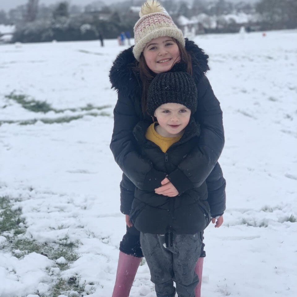 (2/3) “On 23 Dec 2016, Frankie was diagnosed with a very rare form of leukaemia, Juvenile myelomonocytic leukaemia. We were told the only cure for this type of cancer was to have a bone marrow transplant. Frankie’s older sister Skye was a match.” - Jazzmyn, Frankie's mum.