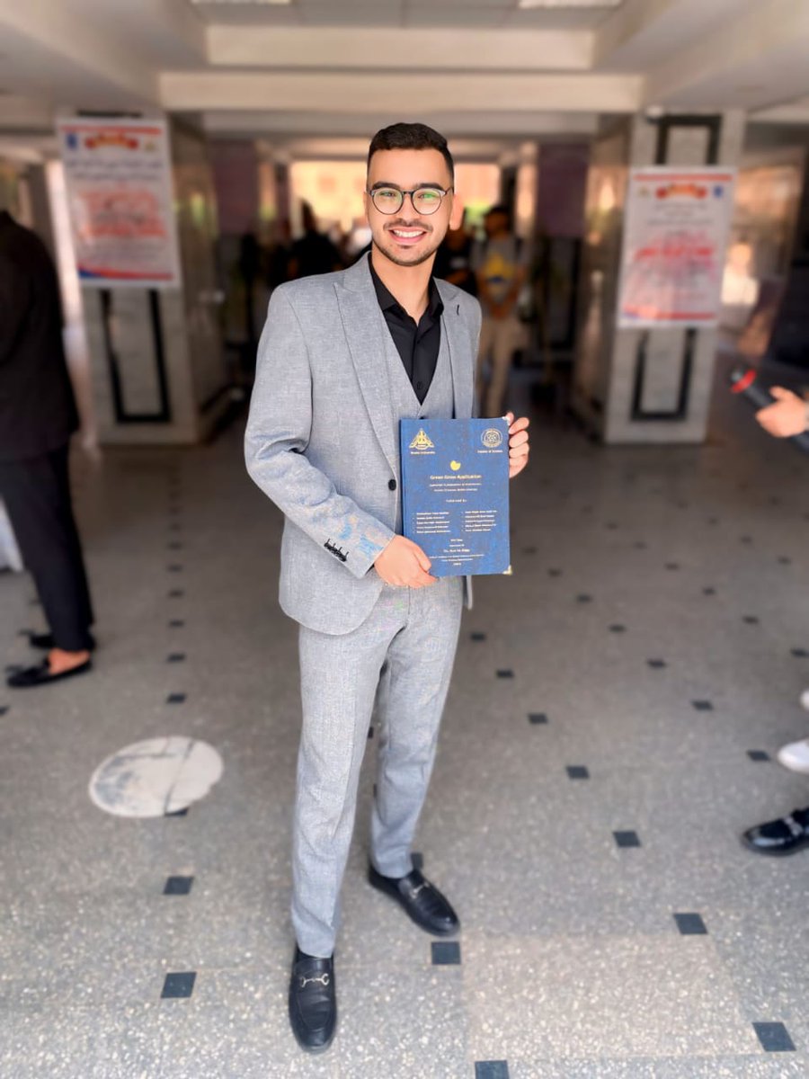 moessam731's tweet photo. Graduation project is done 🧑🏻‍🎓✅ https://t.co/8DHwk4GfmC