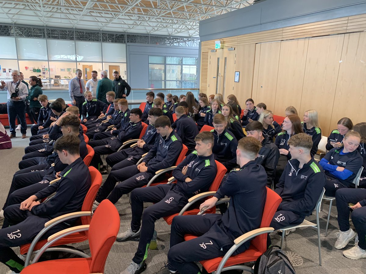 Great to have special guests @MayorofFingal Adrian Henchy @Fingalcoco Cllr. Tom Kitt @FAIreland u21’s boss Jim Crawford and WNT player @jamiefinn_ speak at the TY graduation of our Girls and Boys class of 24 @FingalSports @EmpowerFingal @sportireland @CorduffSport @DQ_Coaching27
