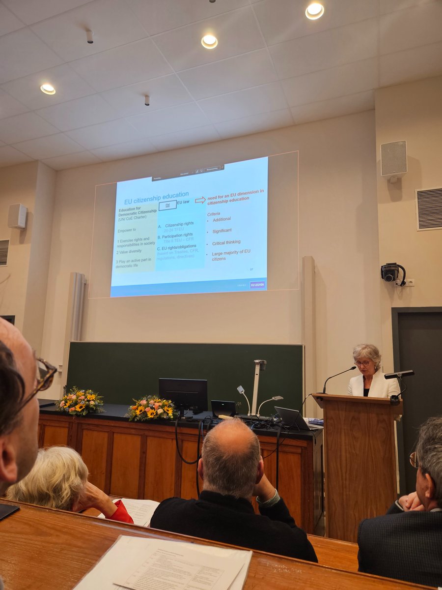 Humanities & Social Sciences Group KU Leuven (@hss_kuleuven) on Twitter photo 🏆 Congratulations to the ‘Case4EU’ core team (Kris Grimonprez, Griet Galle, <a href="/willems_kurt/">K_W_</a> & <a href="/EllenClaes5/">Ellen Claes</a>) for winning the SSH Society Award 2024 with ‘Education for democratic EU citizenship in secondary schools’! #MaatschappijPrijsHW
🔗 More info: ghum.kuleuven.be/case4eu/en/home 🏆 Congratulations to the ‘Case4EU’ core team (Kris Grimonprez, Griet Galle, <a href="/willems_kurt/">K_W_</a> & <a href="/EllenClaes5/">Ellen Claes</a>) for winning the SSH Society Award 2024 with ‘Education for democratic EU citizenship in secondary schools’! #MaatschappijPrijsHW
🔗 More info: ghum.kuleuven.be/case4eu/en/home