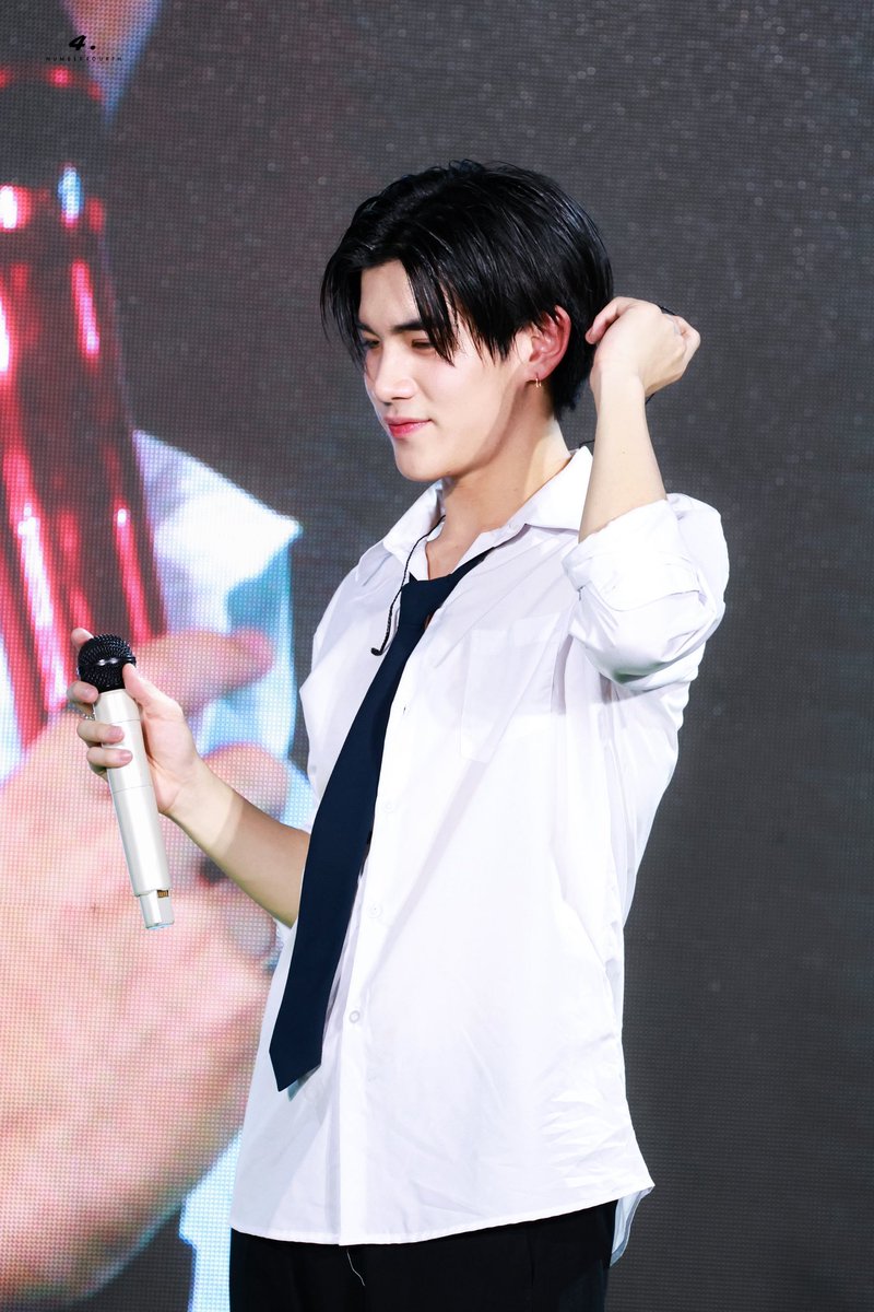 nox2perrr's tweet photo. (ไม่เล่นค่ะ ขอคนชินจัง) https://t.co/WWBFF1F6Cx