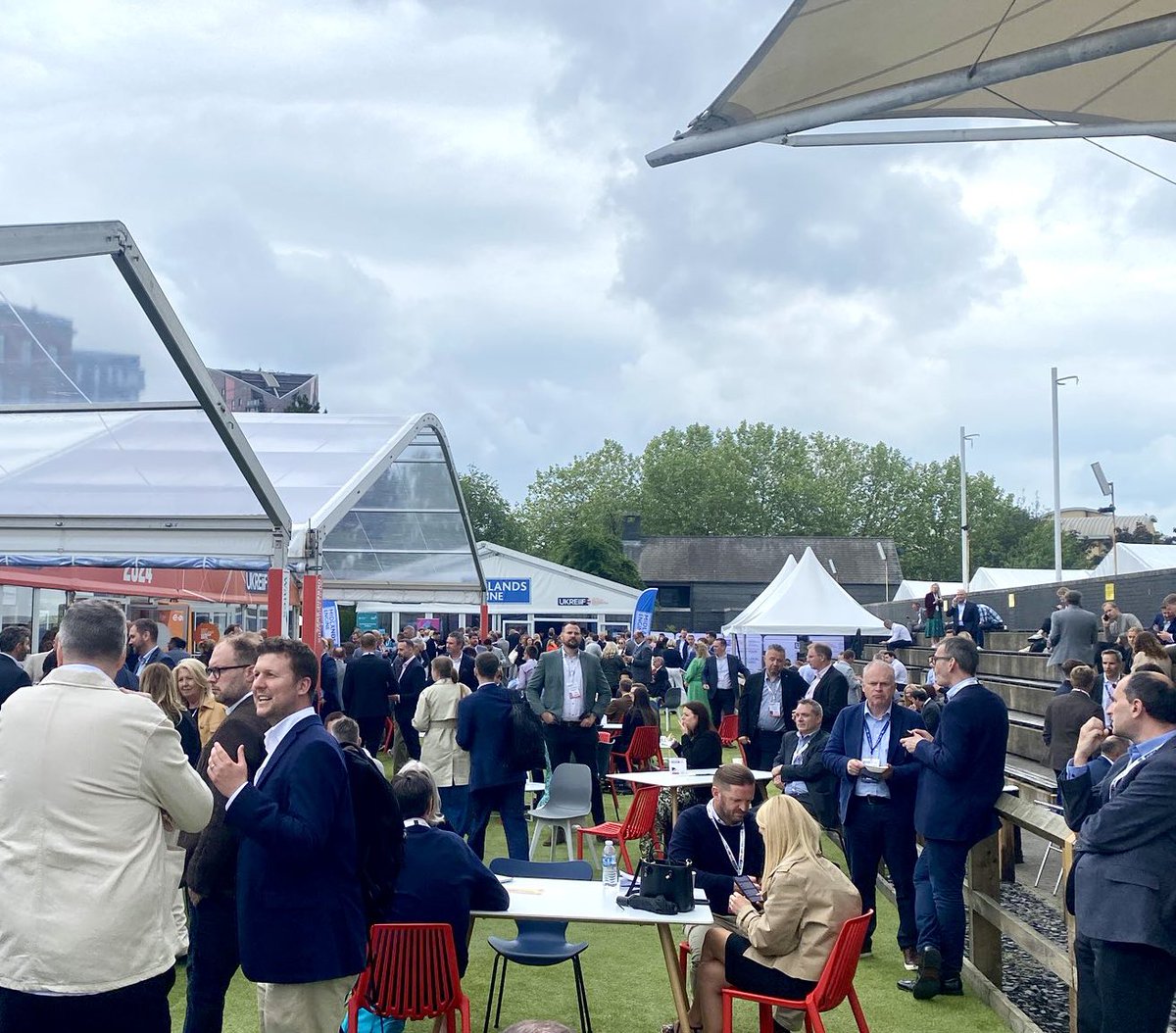 MikeJamieson4's tweet photo. Enjoyable 3 days at #UKREiiF. Good balance of networking &amp; talks on broad range of topics from grey belt release, housing targets &amp; new towns to streamlining fragmented funding to deliver targeted place based investment that offers tangible benefits to new &amp; existing communities. https://t.co/lGy590rKJc