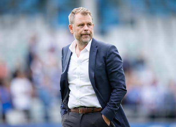 Welcome home, Coach.

I hope that you will lead us from the front with utmost compassion and enthusiasm. 

#MikaelStahre #KeralaBlasters