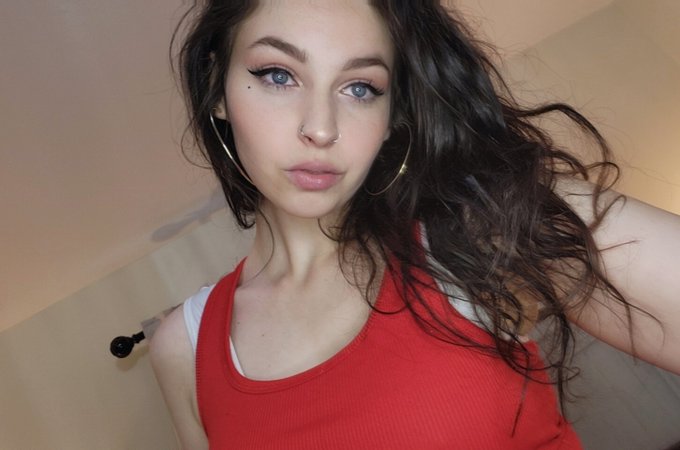 Had fun on CB this morning, thank you for making me so happy and cum crazy <3 there's a teeny chance