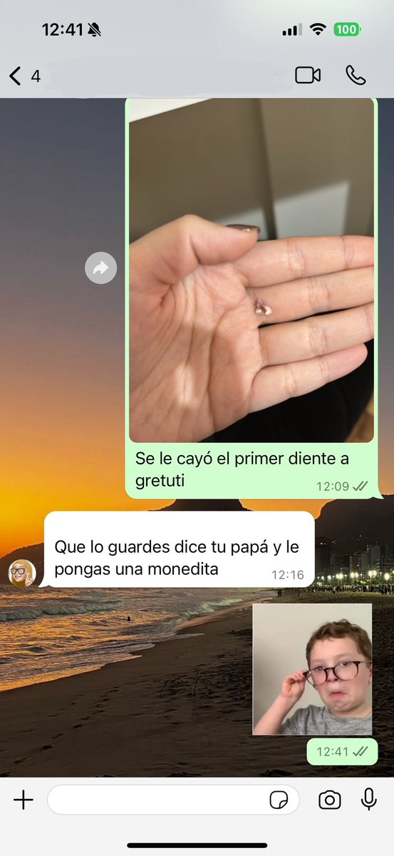 sofizamp_'s tweet photo. Mis viejos durante toda mi infancia y adolescencia: jamás tendremos un perro, los perros son perros y tienen que vivir afuera. 
Hoy: https://t.co/gNHXxEKneT