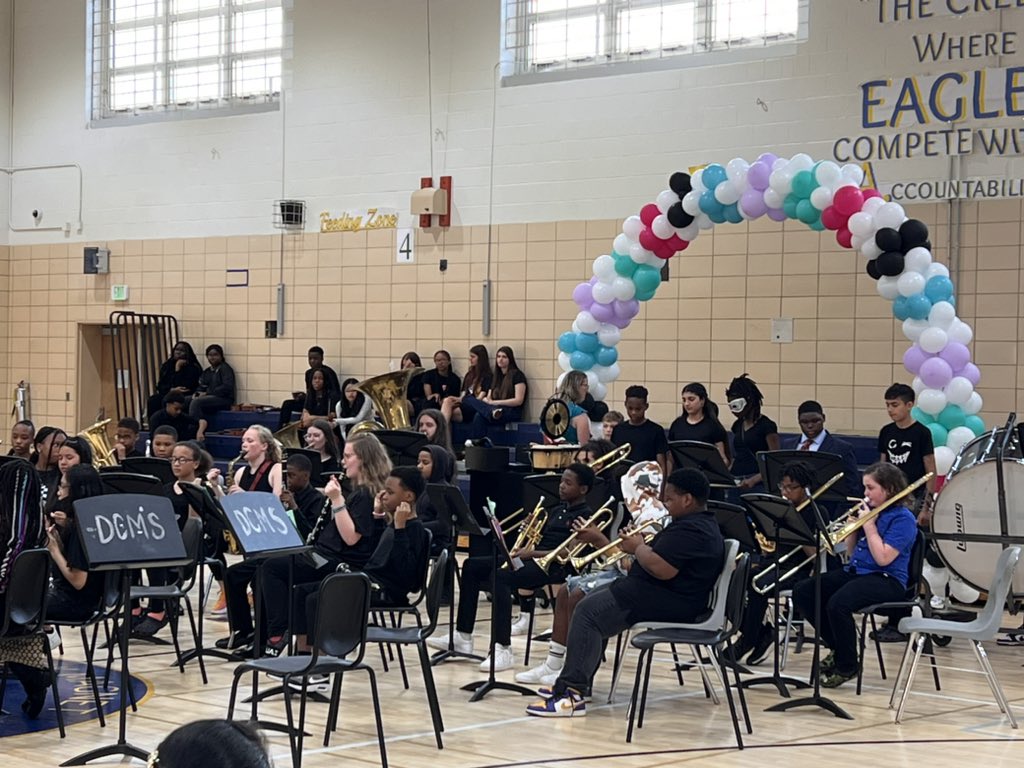 Deep Creek Magnet Middle Community School tweet media