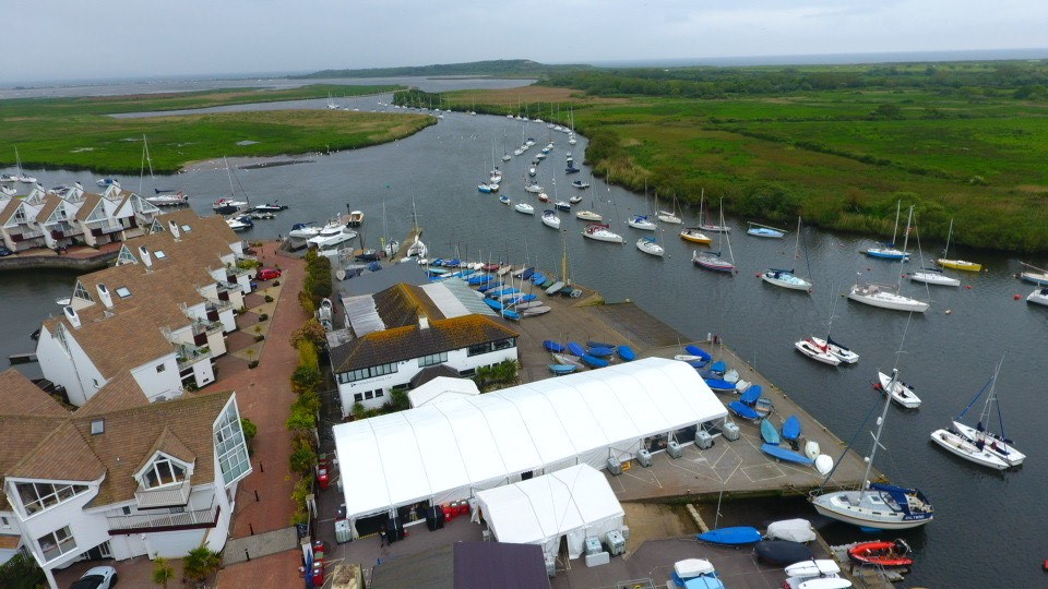 customcoversltd's tweet photo. The Custom Covers curved beam conversion taking a 9mm tent up to a 12mm marquee is the most cost-effective way to get more space for your buck.
Here is a great example down at Christchurch Harbour!
#marquee #MarqueeEvents #events #PVC #temporarystructures https://t.co/WatkhjzEoR