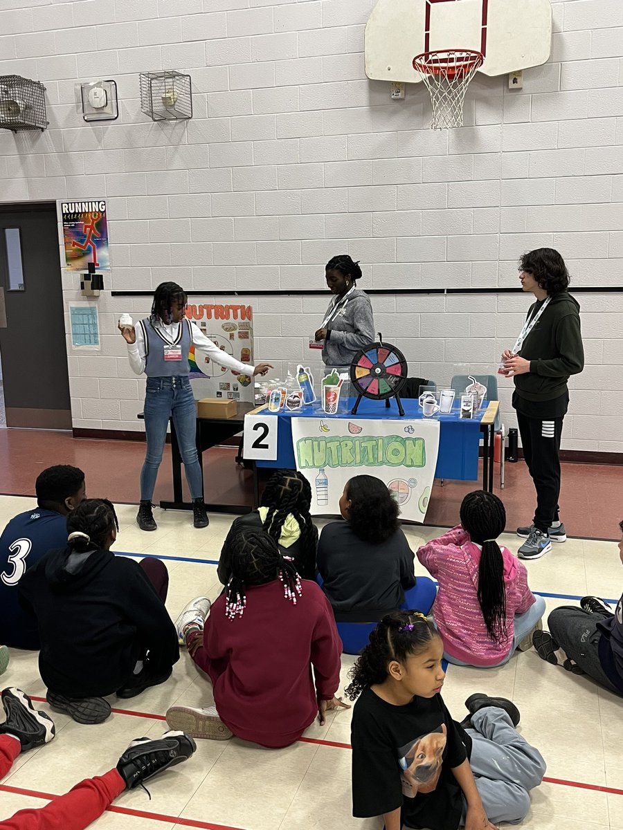Jminchella2's tweet photo. Shoutout to our incredible Mental Health Ambassadors for raising awareness about mental health. Their commitment, dedication, and hard work make our school immensely proud! Congratulations to our ambassadors on this successful initiative! @SemoneJoseph @HCMaltonDPCDSB https://t.co/NQC0f80rBD