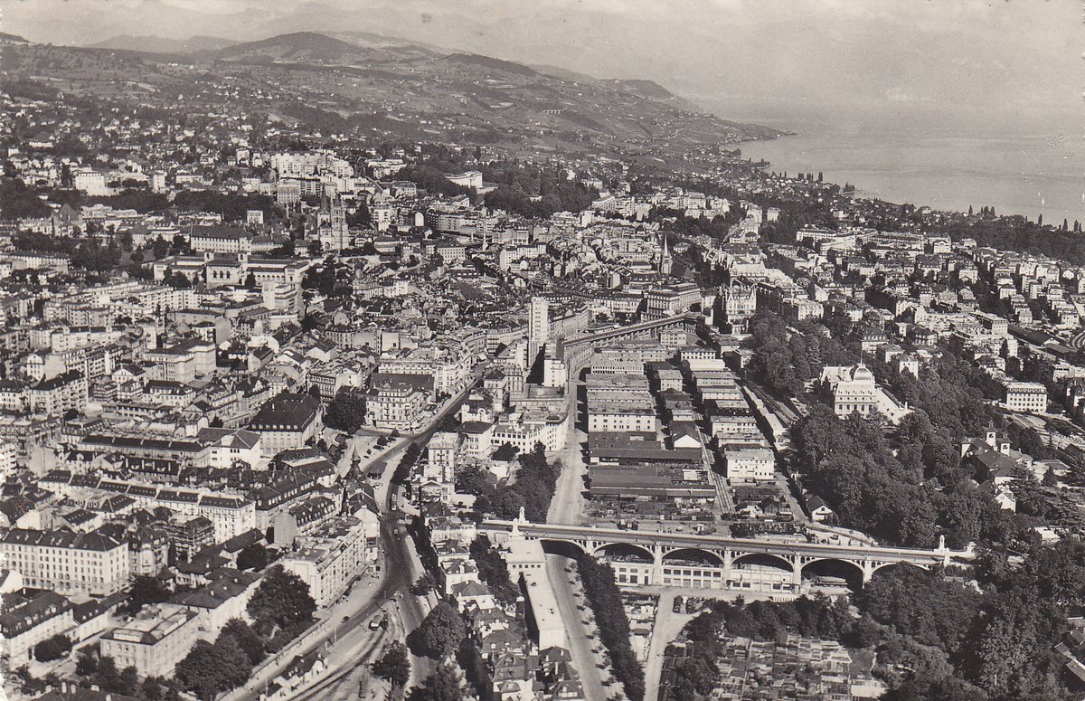 MarjeMolder's tweet photo. This #vintage #RealPhoto #postcard RPPC from #Switzerland / #Helvetia -showing an aerial view of the #City of #Lausanne -was posted from there to #Nice #France 76 years ago in 1948 #deltiology #philately #stamps #timbres #briefmarken #Europe #ephemera #OldPaper #historical https://t.co/PKgleMr1cs