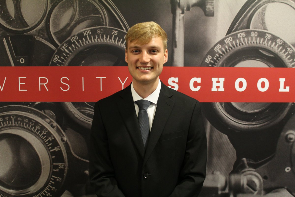 ChengLabIU's tweet image. Congratulations Gryffin! We&apos;re excited to have you in the lab over the summer!