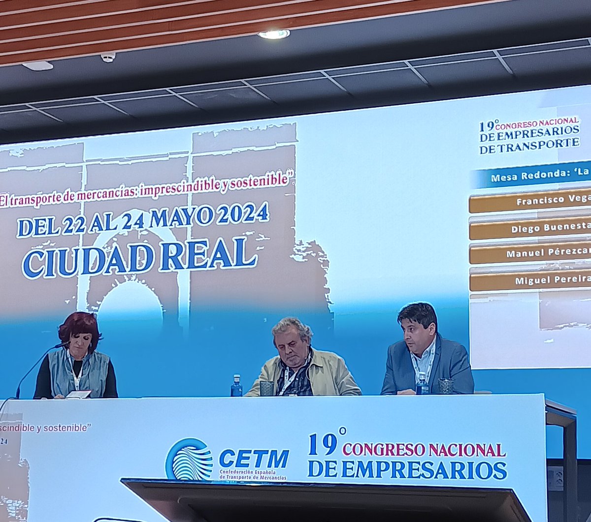 #CCOO #CETM #UGT Paco Vegas interviene en el 19° Congreso de la CETM. Tenemos que combatir la competencia desleal desde dentro del sector. Necesitamos un Acuerdo General que regule mejor las condiciones que vive el sector en estos momentos.