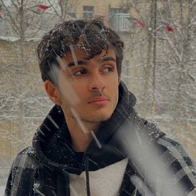 feel_meLancholi's tweet image. این منم:                                اینم هنرمه:
تو چی؟