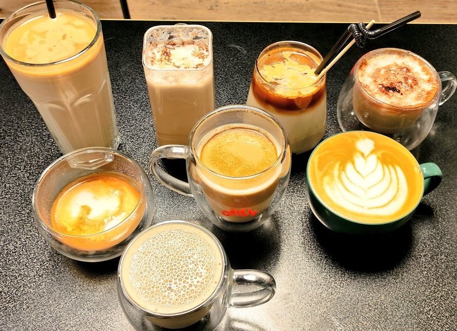 feel_meLancholi's tweet image. این منم:                                اینم هنرمه:
تو چی؟