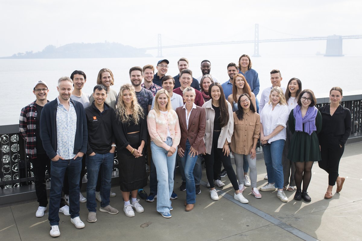 Applications for our programs for early-stage founders and growth-stage companies building in Canada are OPEN!  Help us spread the word by sharing the application link with the amazing Canadian founders and companies in your network! 
(link here: lnkd.in/dSn4Ryj8)