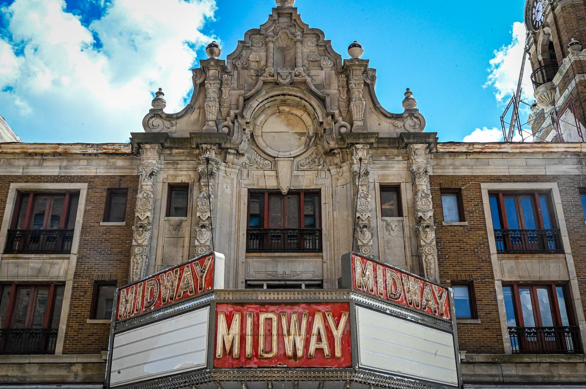 Rockford's yearslong fight over the condition of the Midway Theater took another turn this month. Full story: rockrivercurrent.com/2024/05/23/mid…