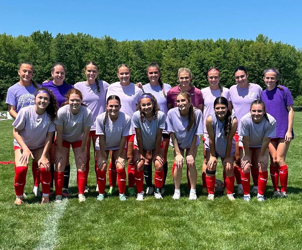 Honored Taylor at our last OVC game of the season! Winning 4-3 securing the Ohio Valley Conference Championship title! So proud of our team and looking forward to playing in ECNL national playoffs! 💜💜