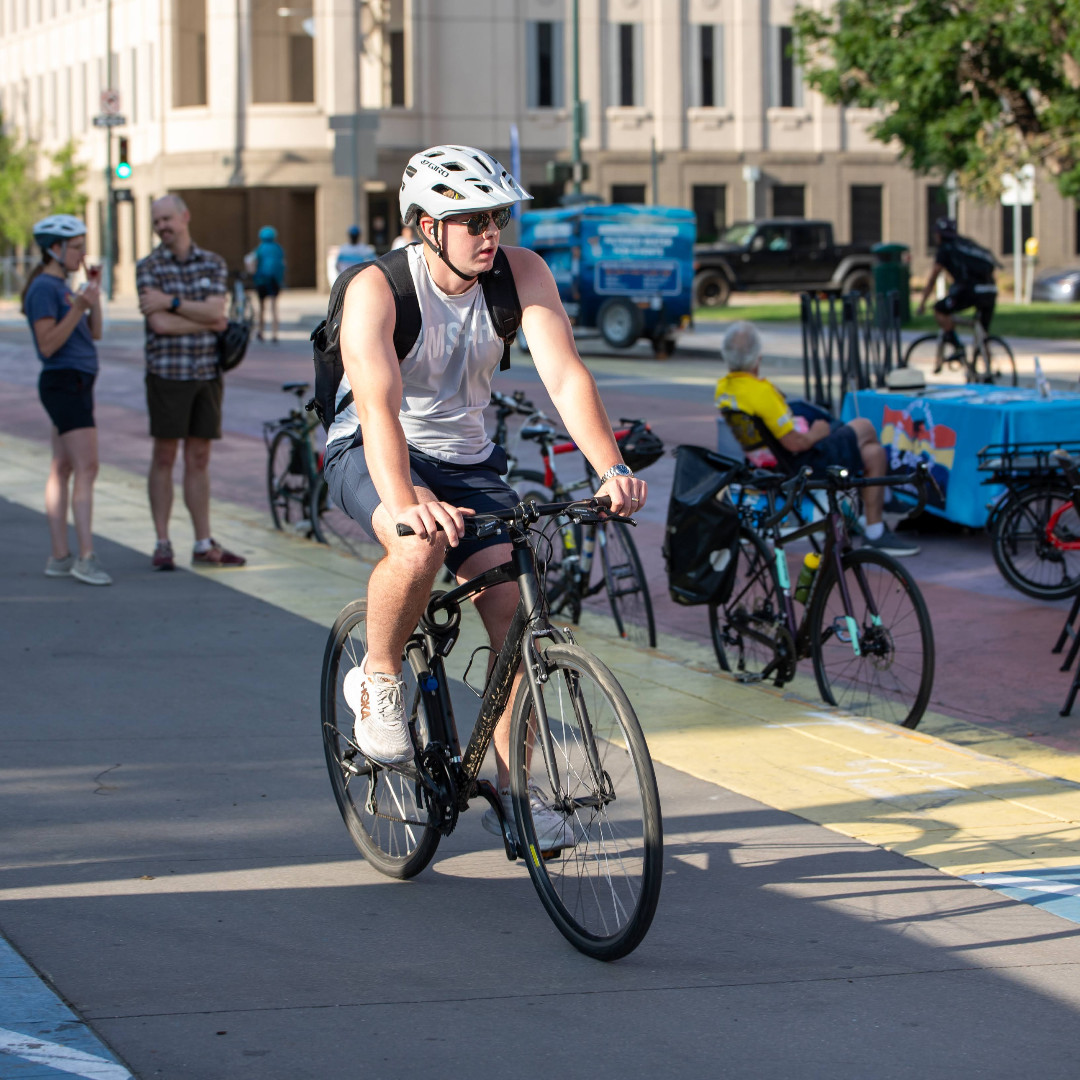BicycleColo's tweet photo. Colorado Bike to Work Day is just over a month away. #BTWD
✅ Mark your calendars for June 26th
✅ Register for our Denver Group Ride: https://t.co/AE15D8TRv1
✅ Register to volunteer at one of our stations in Denver, Fort Collins, Golden, or Boulder: https://t.co/5hTI4U2MjB https://t.co/NNNdTO7MUt
