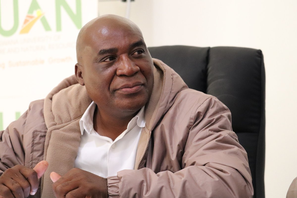 FAOBotswana's tweet photo. The 🇧🇼NATIONAL APICULTURE STRATEGY is a roadmap to transform beekeeping into a viable, sustainable, and profitable industry, establishing commercial honey production and investment opportunities along the value chain.
#Beekeeping
#HoneyProduction
#SustainabilityDevelopment https://t.co/bluKAXA66d
