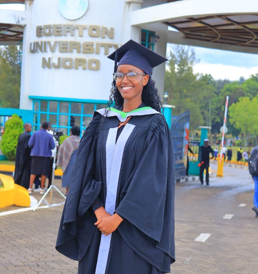 Explore our students success stories, showcasing the transformative power of your support. Witness students' journeys from challenges to achievements, and be inspired to make a difference. Read teh stories here: mojatu.org/become-a-spons…

#successstories #inspiringstories #impact