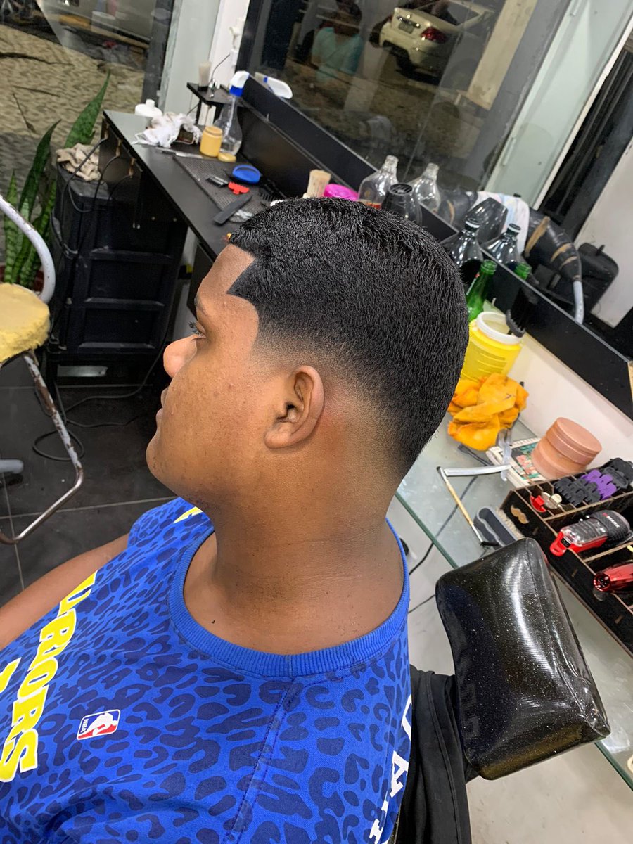 Gustavin_57's tweet photo. Vou posta aqui também!
Vão lá no meu insta tropa, da uma conferida no meu trabalho.👇🏽👇🏽📲
https://t.co/Qcp8haTXby
Vocês vão ver tudo q posto por lá e ficar ligado nos conteúdos! Tmj tropa que for lá da essa força!🤝🏽
#amoquefaço💇🏽♂️💭
#barberia💈
#cortedojaca🐊📏
#pigmentação🎨 https://t.co/uSVU7yCNAa