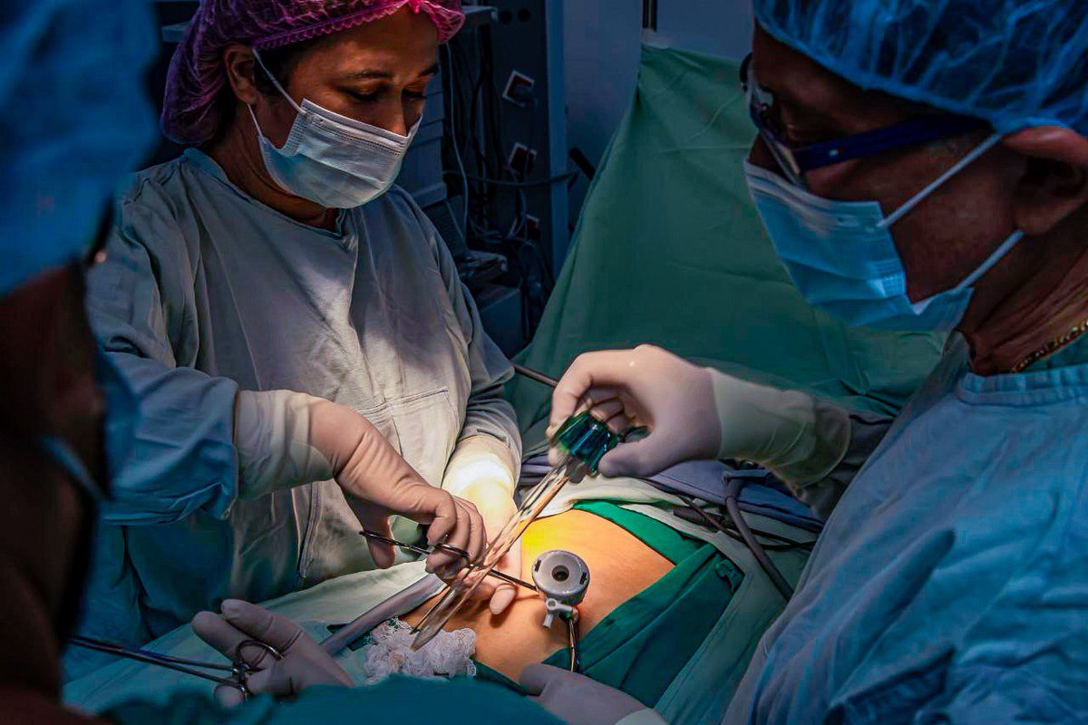 #Nacionales | Realizan jornada quirúrgica en el Hospital Zacamil Nota completa: ultimahora.sv/realizan-jorna…